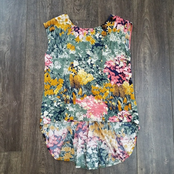 Thyme and honey Tops - Thyme and Honey Floral Sleeveless Top - medium